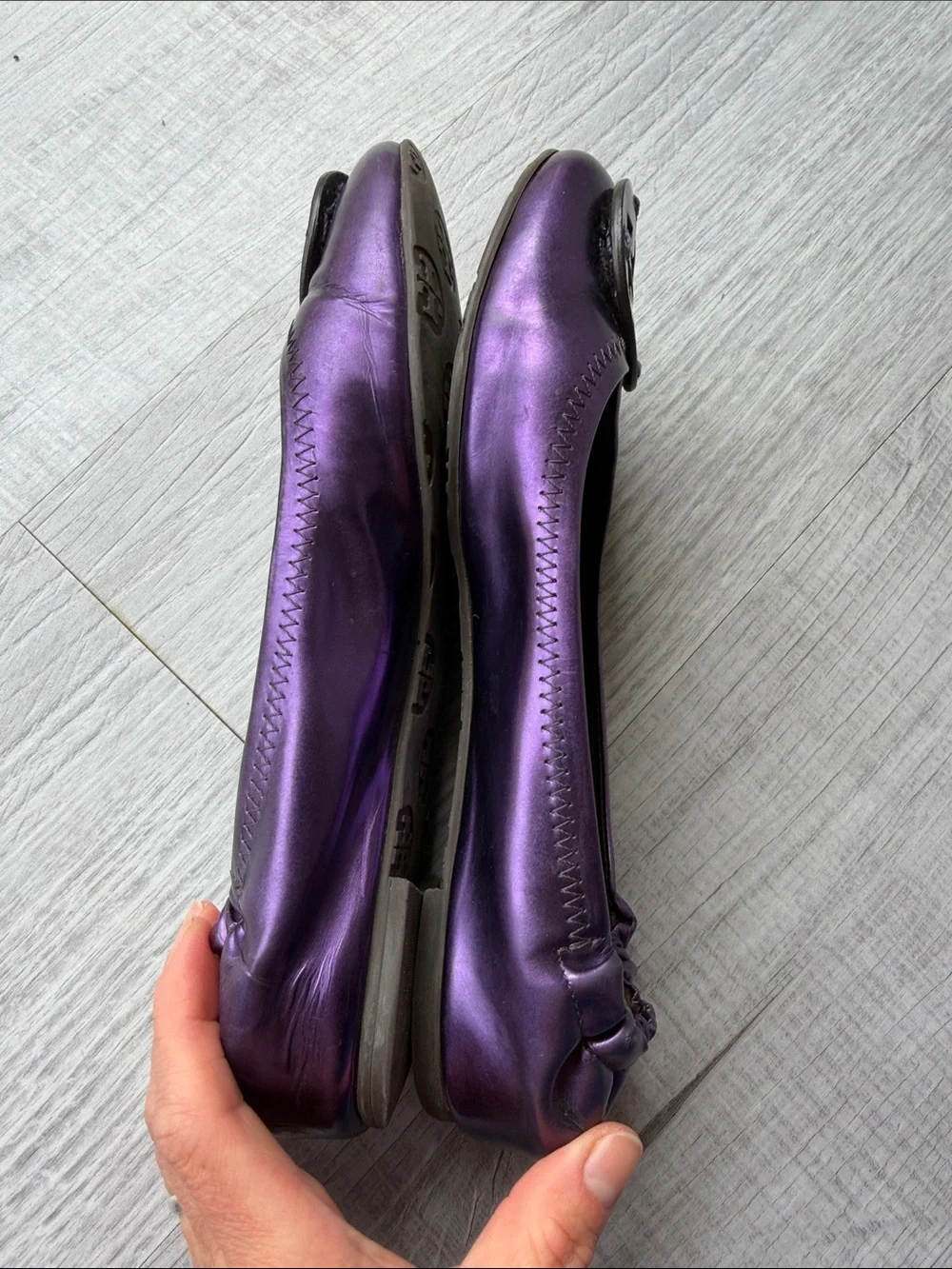 Tory Burch Metallic Purple Reva Logo Ballet Flats, Size 6-61/2.